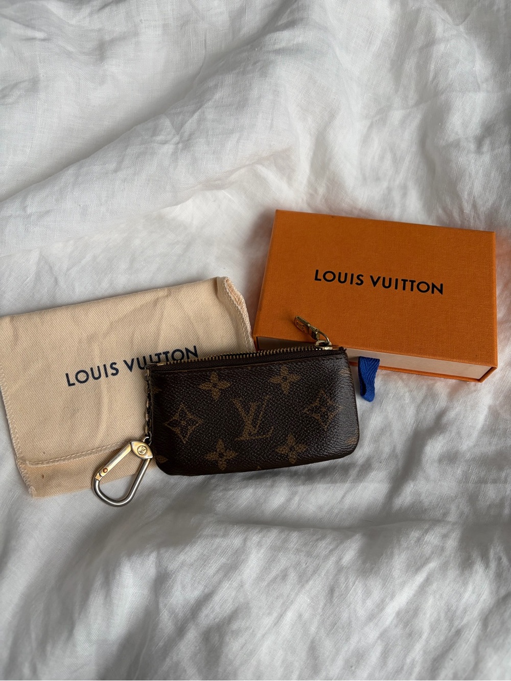 Louis Vuitton Key Pouch - Picture 8 of 12